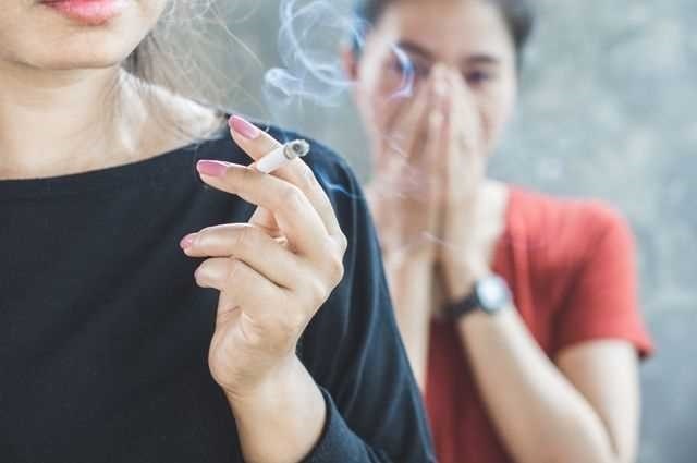 Bitter Smoke of the Homeland: How to Deal with Smoking Neighbors?